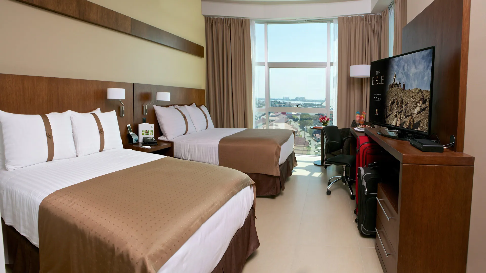 Holiday Inn Guayaquil Airport By Ihg 5*,  Ecuador